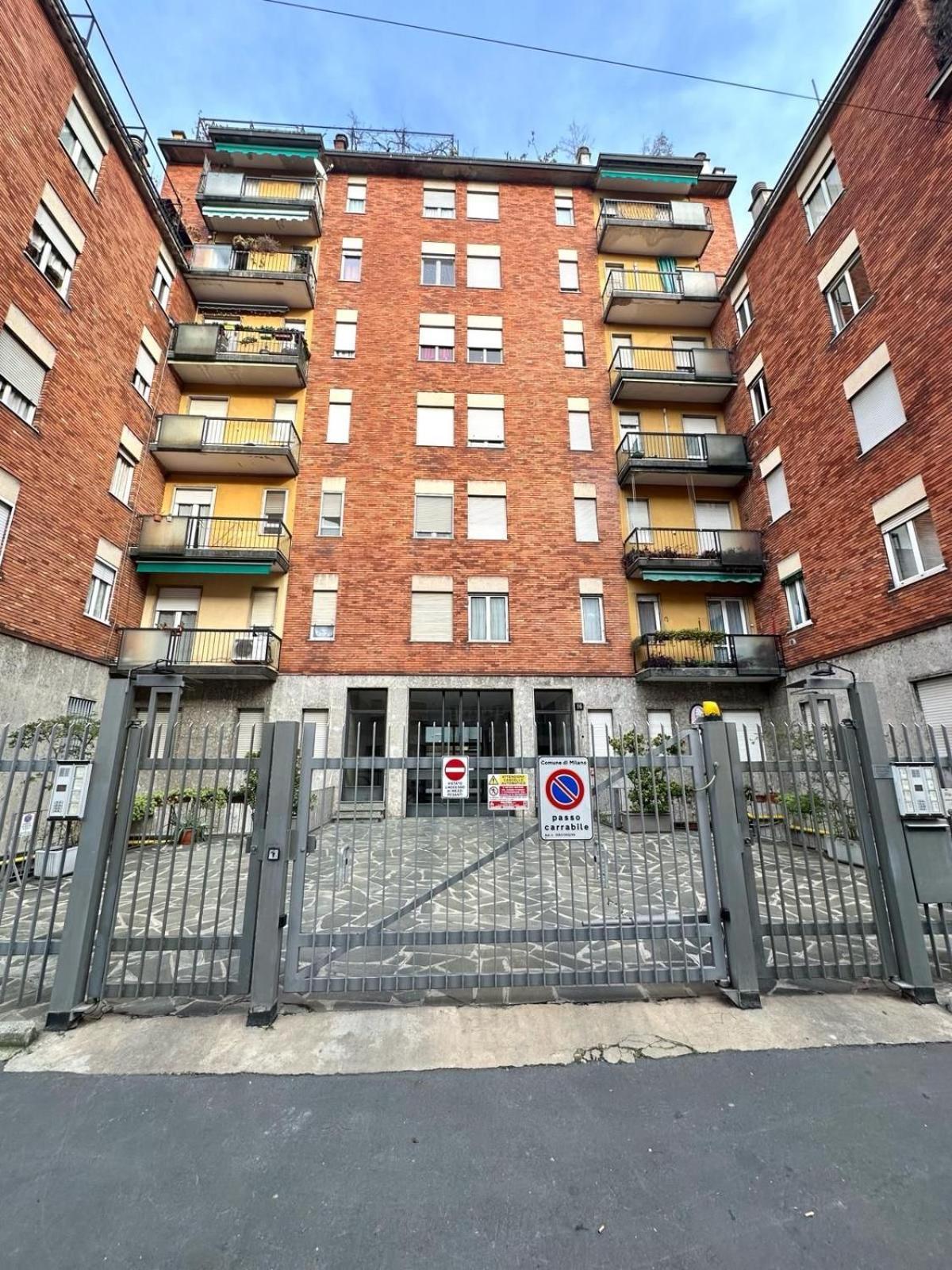 Politecnico Bovisa University Apartment Милано Екстериор снимка
